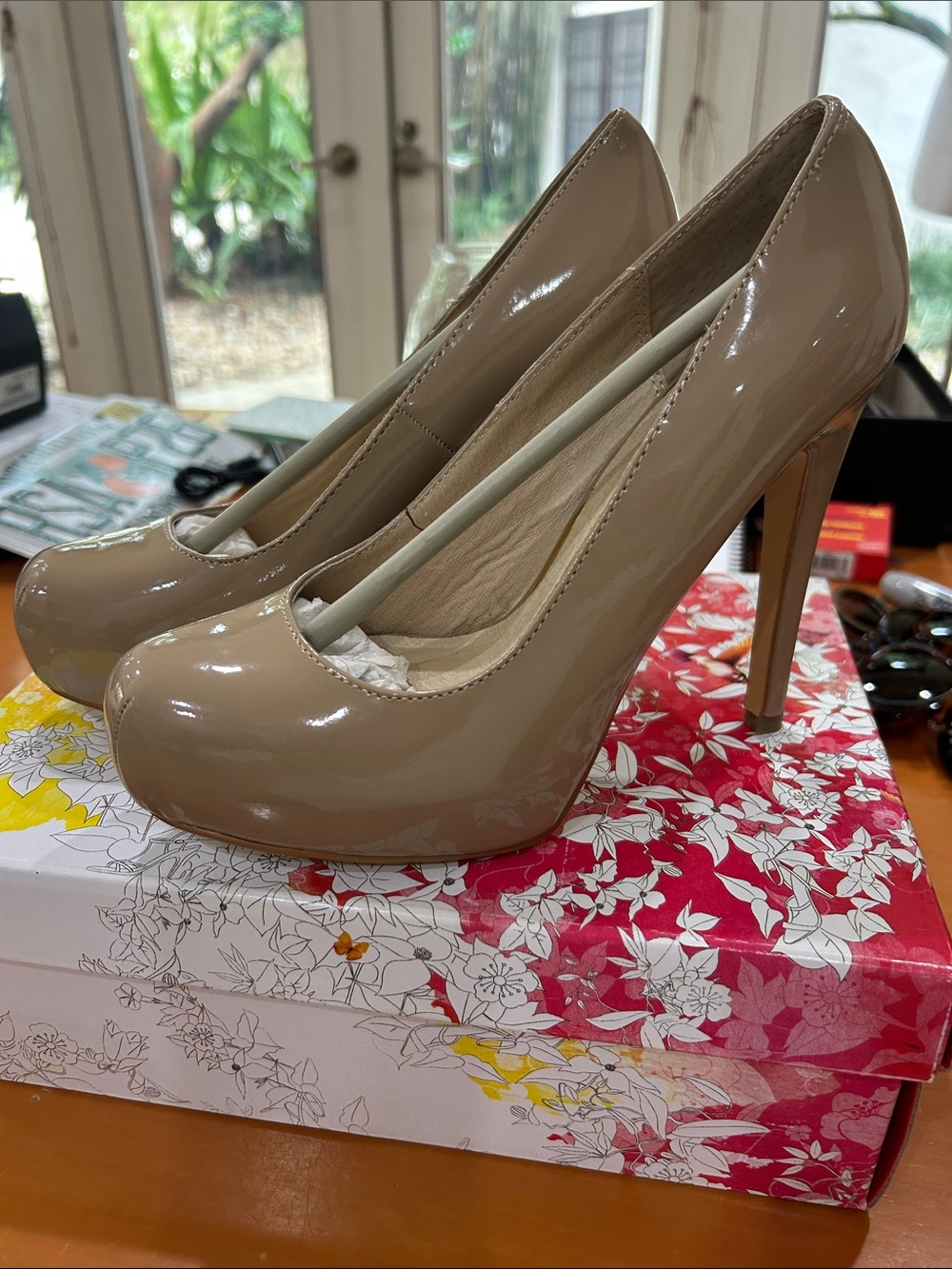 Chinese Laundry Taupe Patent Round-Toe High Heels